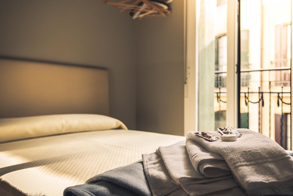 El Camino Urban Rooms パンプローナ エクステリア 写真