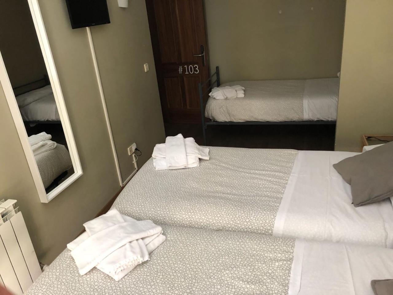 El Camino Urban Rooms パンプローナ エクステリア 写真