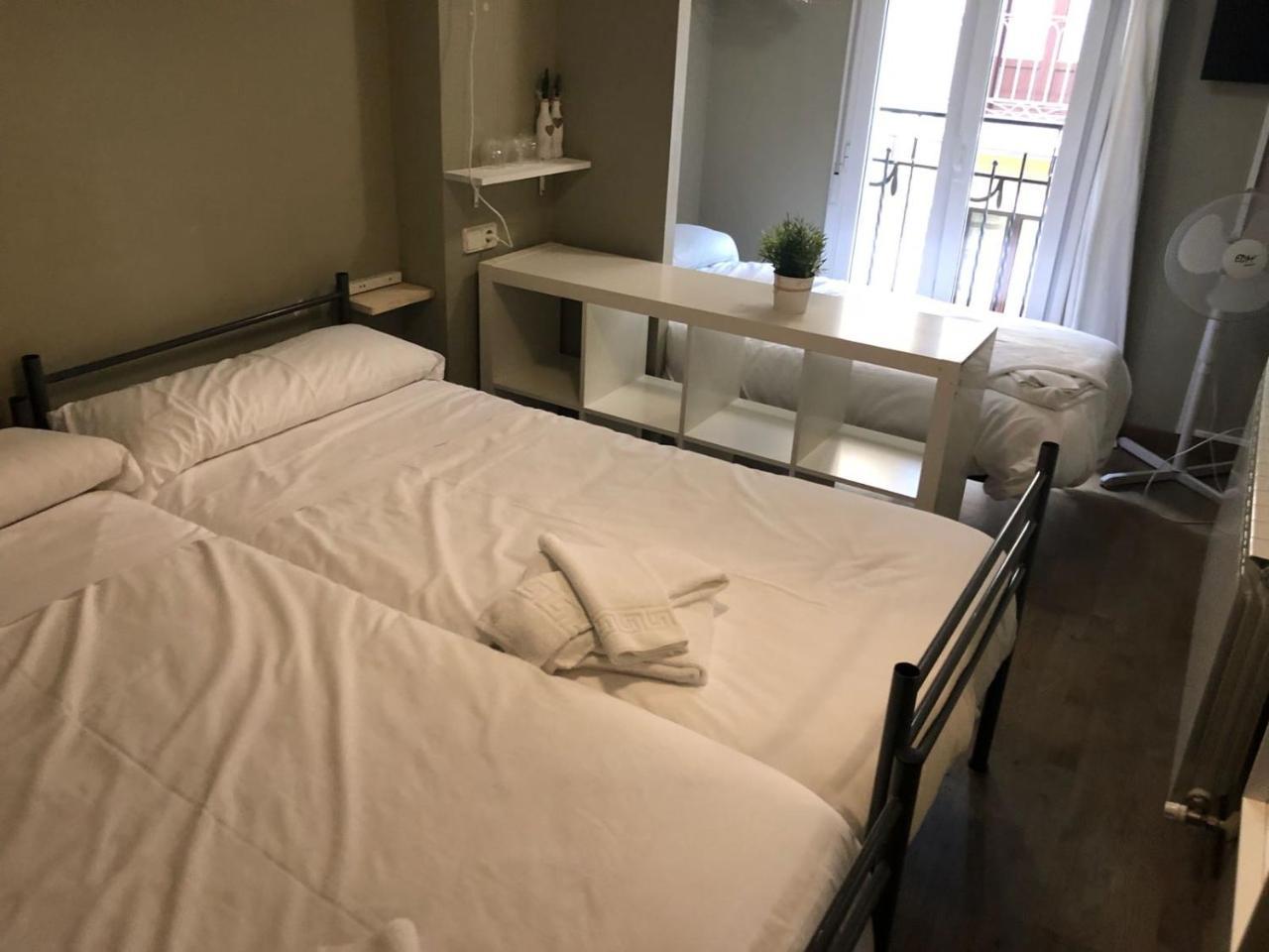 El Camino Urban Rooms パンプローナ エクステリア 写真